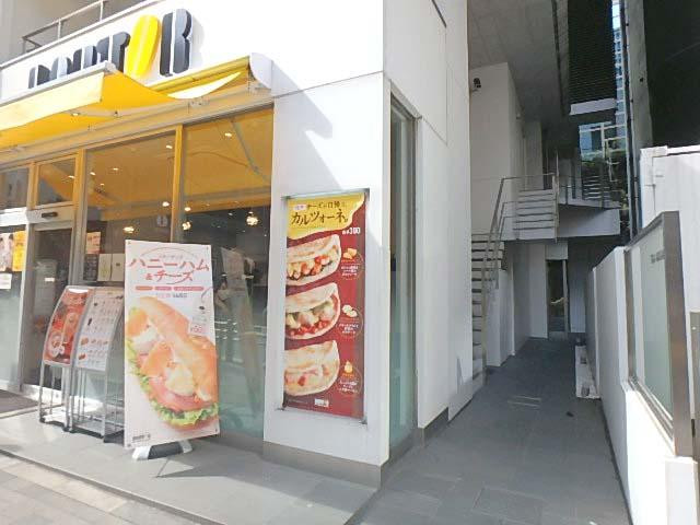 ＴＧＡ　ＡＫＡＳＡＫＡエントランス①