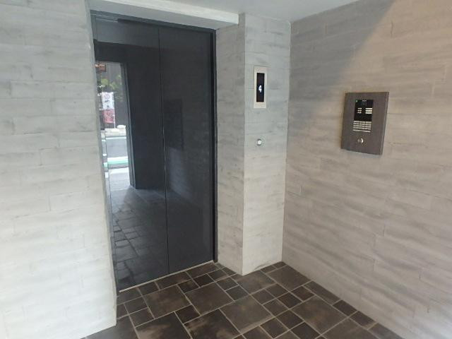 ホール②