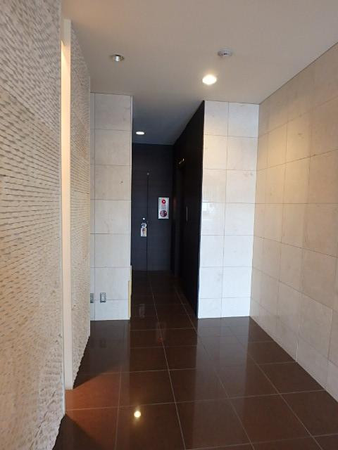 ホール②