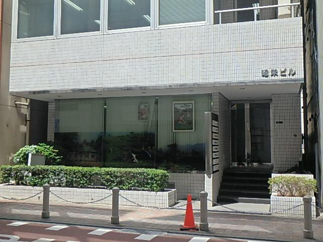 昭栄ビルエントランス①