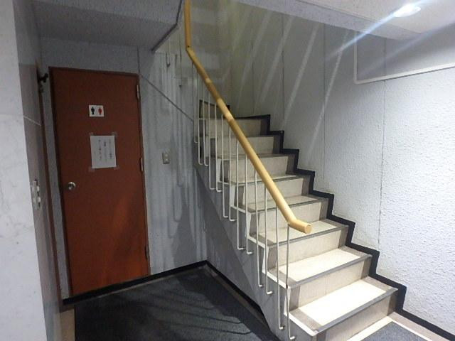 ホール③