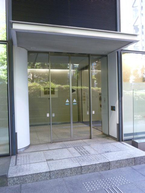 汐留メディアタワーアネックスエントランス①
