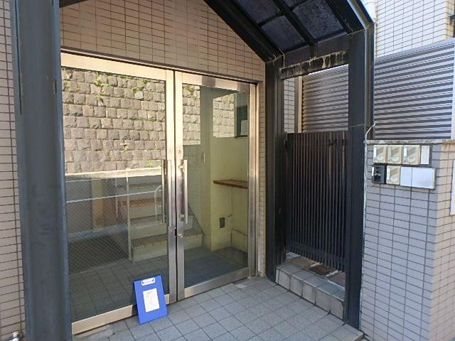 東麻布ビルエントランス②