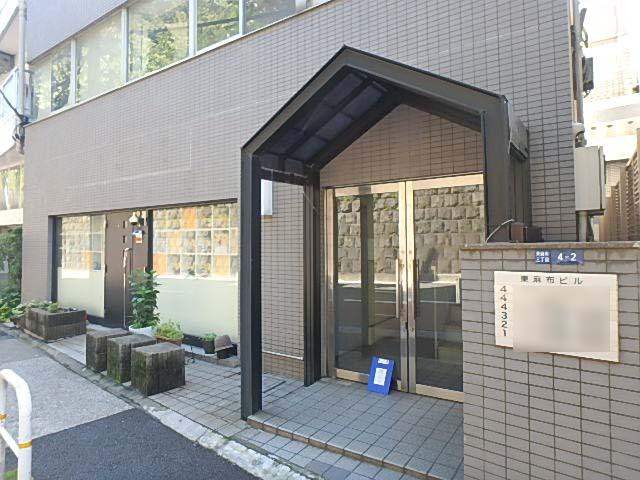 東麻布ビルエントランス①