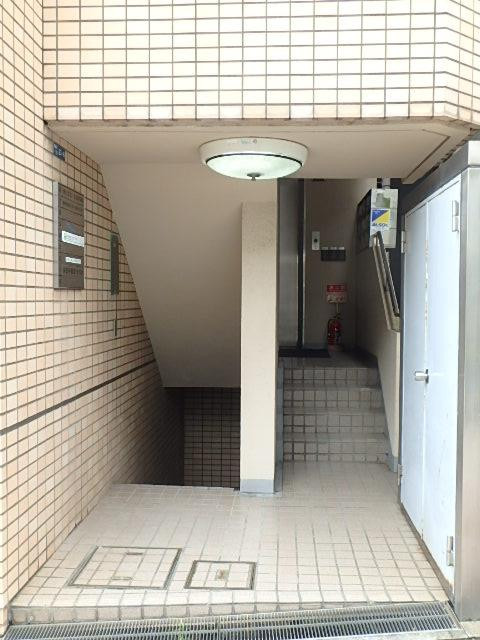 東麻布ビルエントランス②