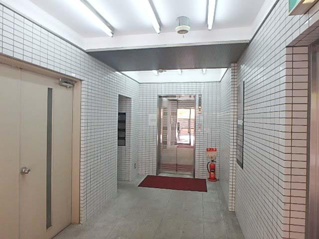 第４松坂ビルホール①