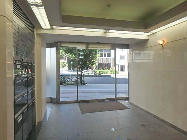 ホール④