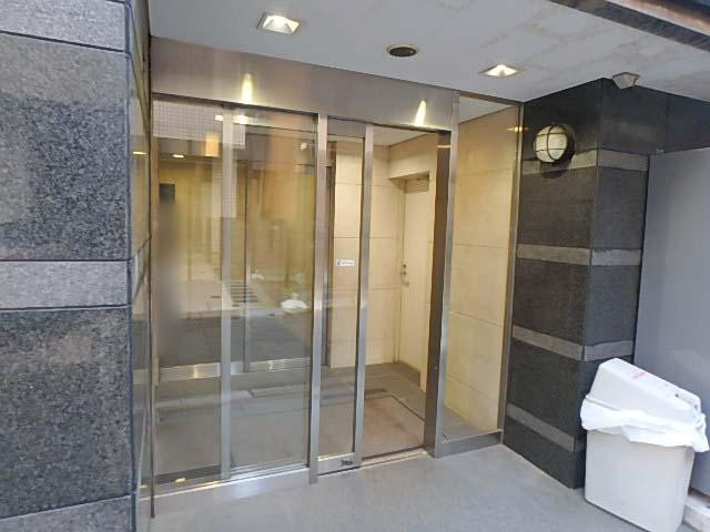 イイダ・アネックス東麻布エントランス②