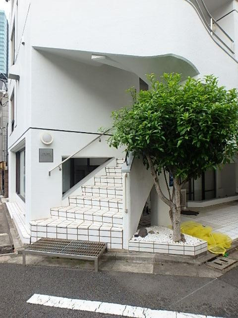 クレール東麻布エントランス①