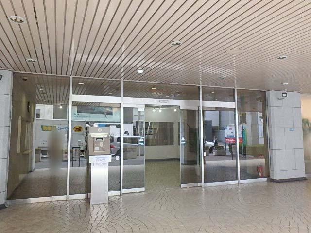 たつむら青山マンションエントランス②