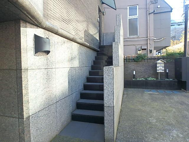 エントランス①