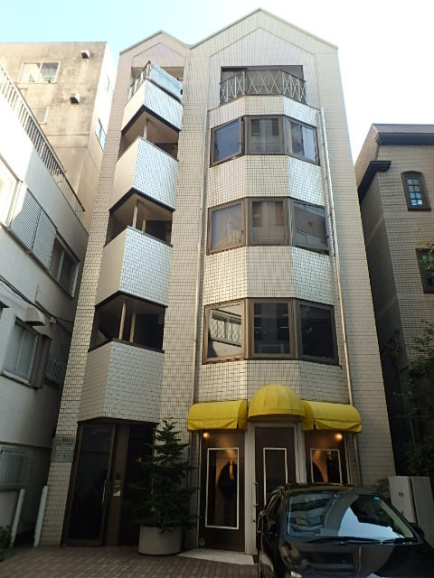 南青山篠崎ビル外観①(メイン)
