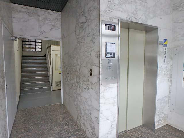 神通ビルホール①