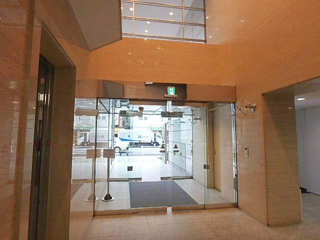 スリーエフ南青山ビルホール②