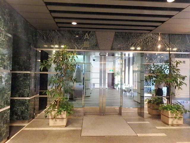 リビエラ南青山ビルエントランス②