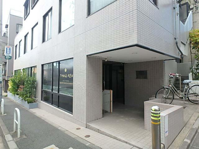 スズキビルエントランス①