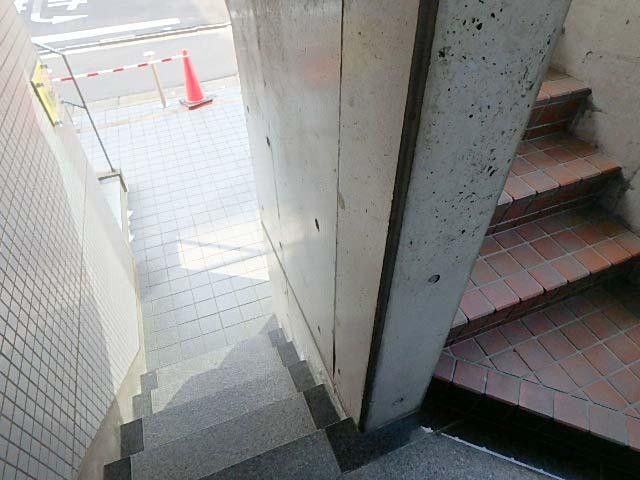 南青山ヒルズホール①