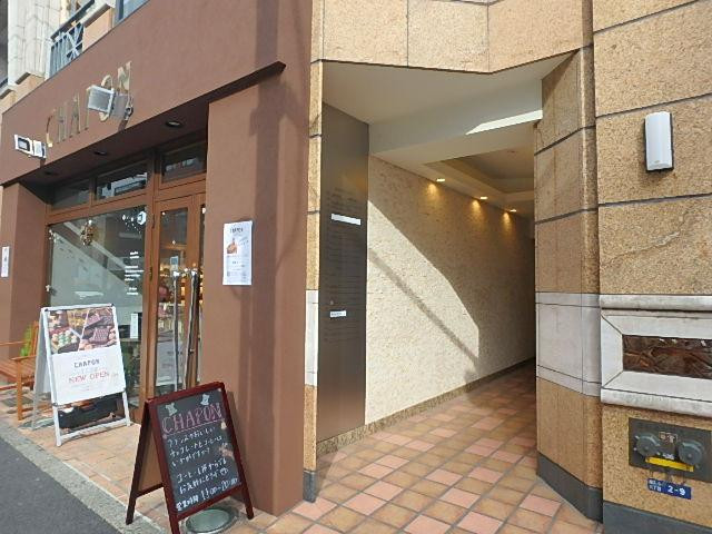 エントランス①