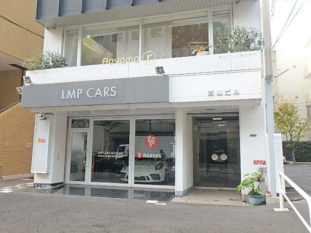 越山ビルエントランス①