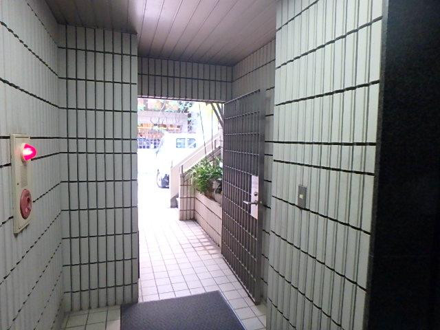 青山深見ビルホール②
