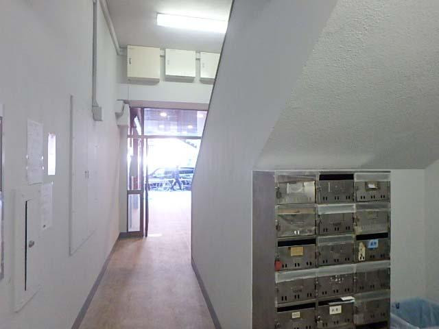 青山センタービルホール③