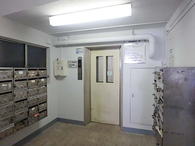 青山センタービルホール②