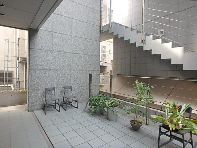 ホール③