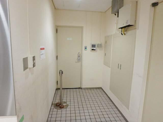 青山真洋ビルホール②