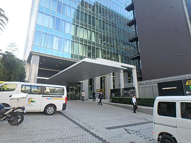 Ｄ－ＬＩＦＥＰＬＡＣＥ南青山エントランス①