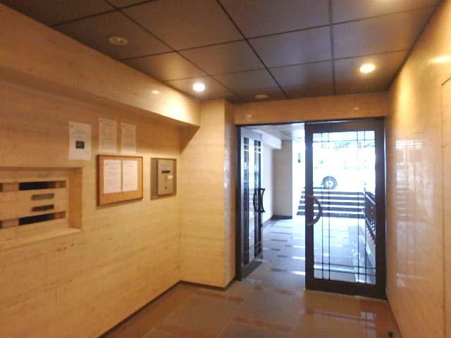 ホール②