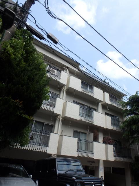 ピロティ南青山外観②