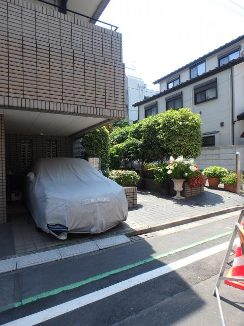 ホリアージュ南青山エントランス②
