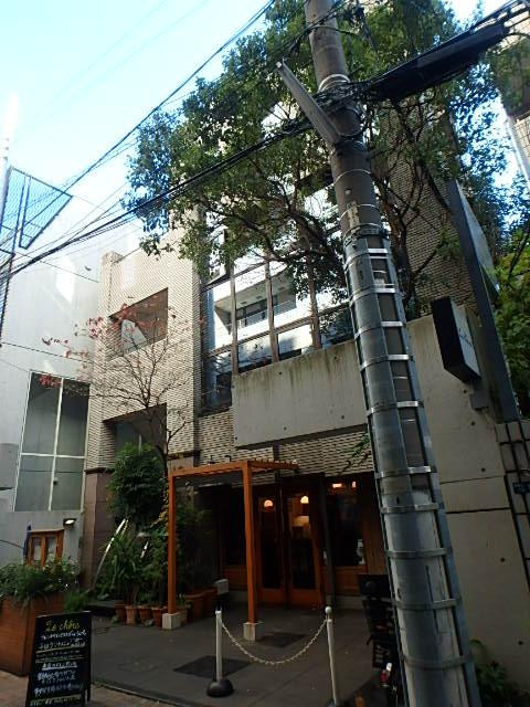 南青山ＡＹビル外観③