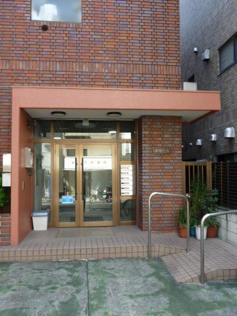 エントランス①