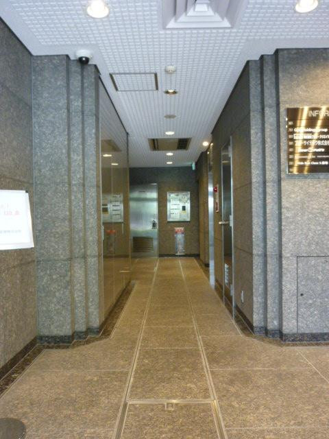 皆川ビルホール①