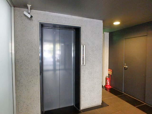 白金台セントラルビルホール②