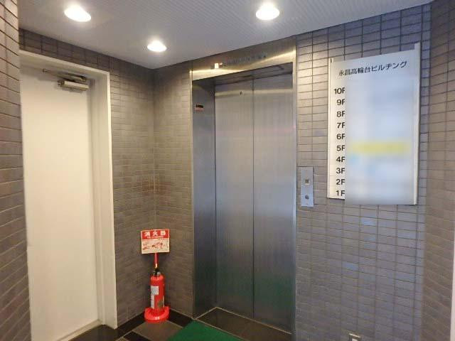 ホール②