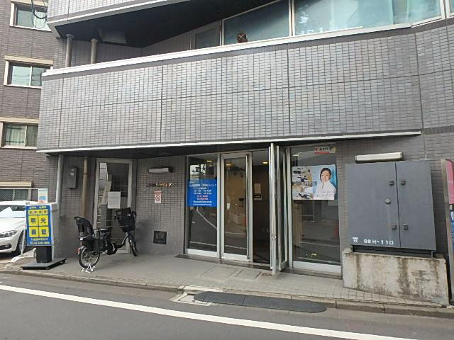 エントランス①
