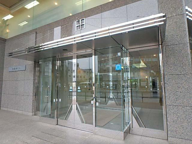 白金台ビルエントランス②
