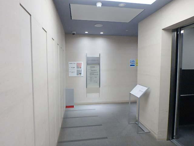 ホール②