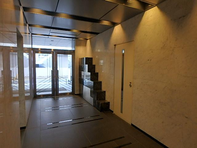 ホール③