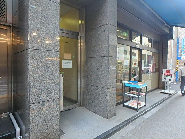 昭和アステックビル３号館エントランス①