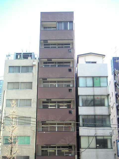 秋間ビル外観①(メイン)