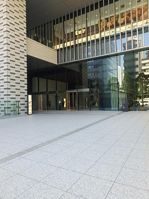 日本生命浜松町クレアタワーエントランス②