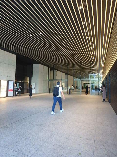 日本生命浜松町クレアタワーエントランス③