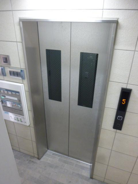 エントランス②