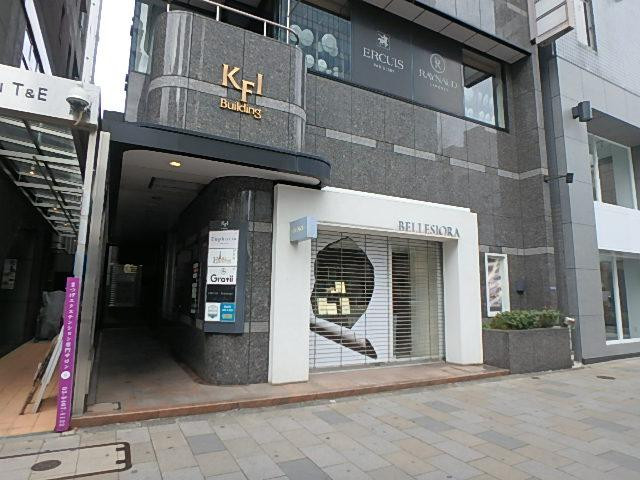 ＫＦＩビルエントランス①