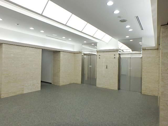 ホール②