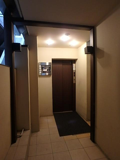 ホール②