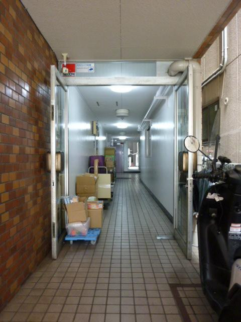 第３長門ビルエントランス①